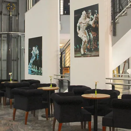 Achat Dortmund מלון בוכום